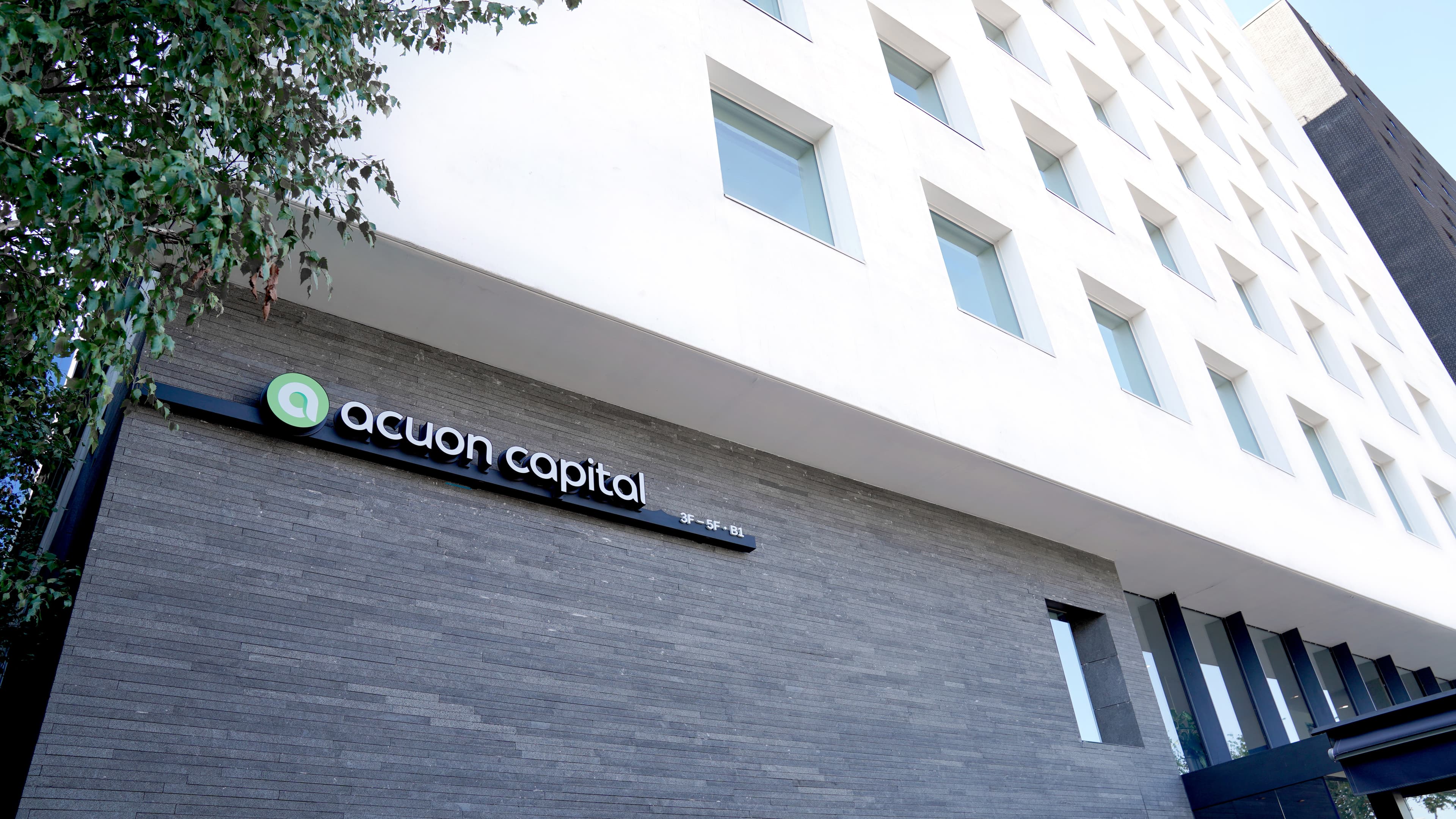 Acuon